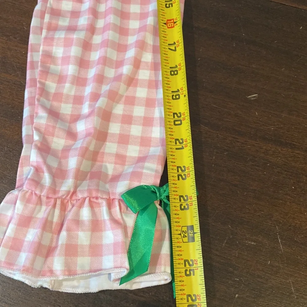 CB Boutique Girls Sz. 6/7 -2pc set Christmas Tree Pink Plaid